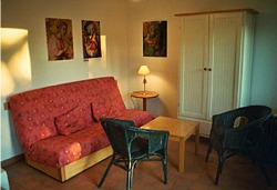 Sitzecke mit Schlafsofa